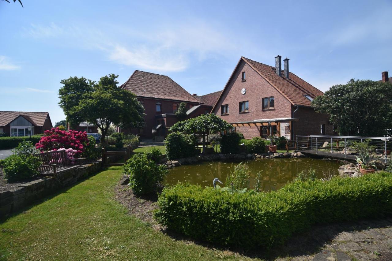 Gasthaus Deutsches Haus Garni Wunstorf Exteriör bild