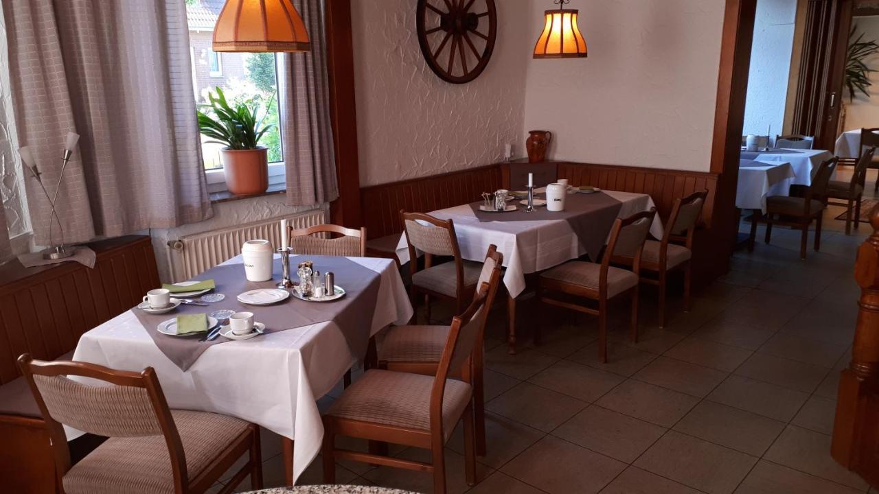 Gasthaus Deutsches Haus Garni Wunstorf Exteriör bild